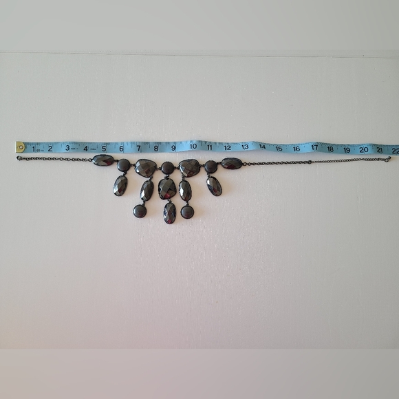 H&M Black Statement Necklace - Picture 4 of 6